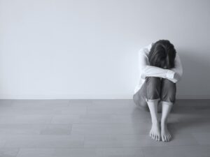 浮気調査はどこに依頼すればいいの？調査の流れや費用の相場について